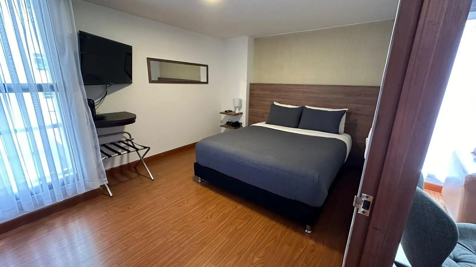 Super Apartasuite En Muy Buena Ubicacion location